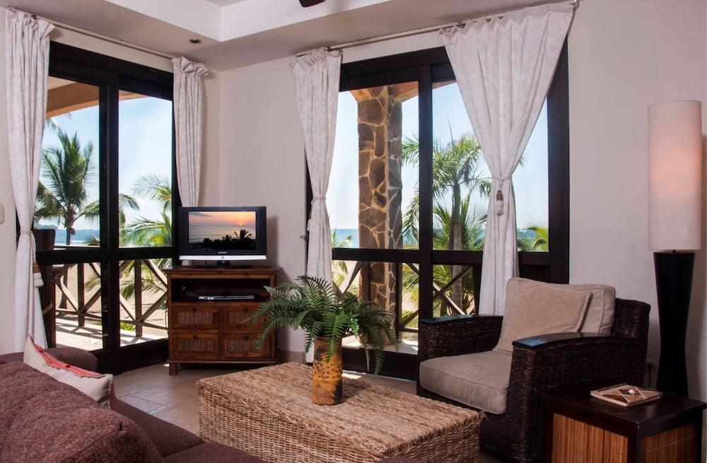 Bahia Encantada Beach Front Proyect, Jaco Paradise Exterior foto
